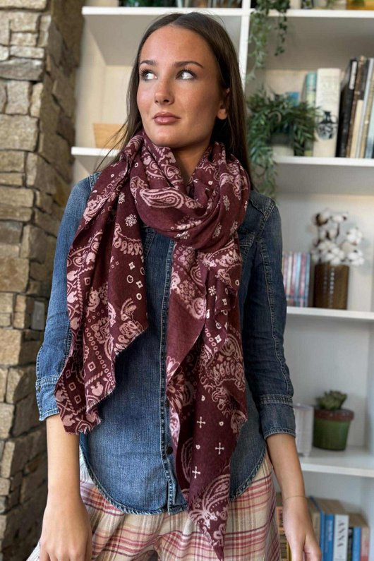 Lucky Bandana Scarf Burgundy /50=